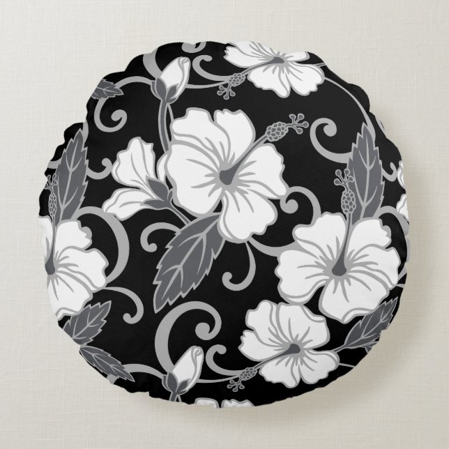 POLYNESIAN DREAM PATTERN IN BLACK ROUND PILLOW (Front)