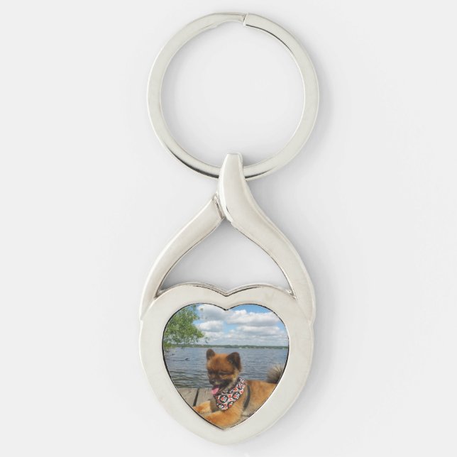 pom pup on dock keychain (Front)