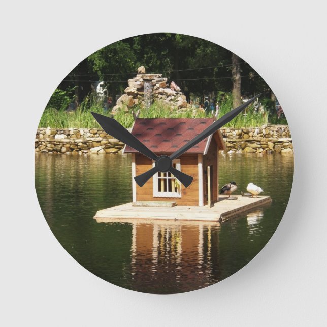 Pond  with bird house round clock (Front)