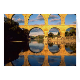 Pont du Gard, rivière Gardon, Gard, Languedoc,