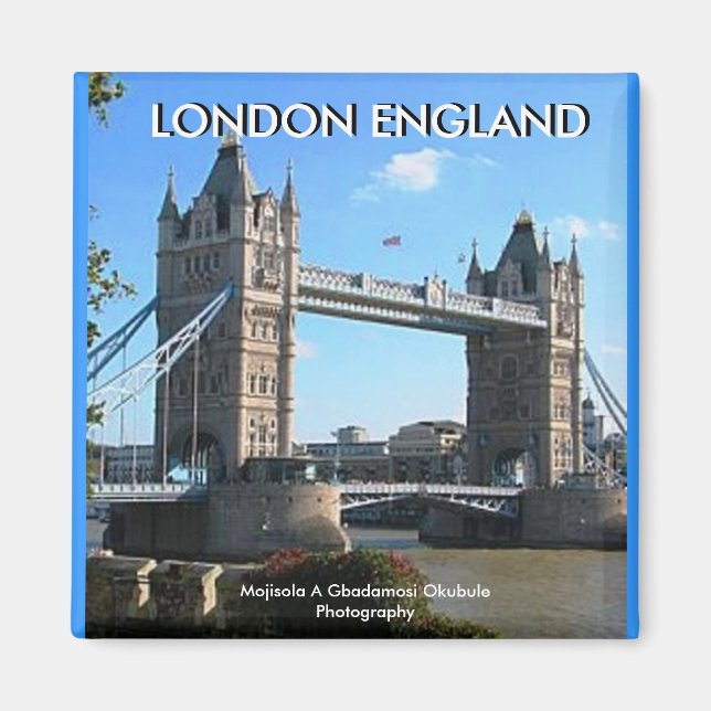 PONT LONDRES Magnet PAR Muyiwa A Adetola Okubule (Devant)