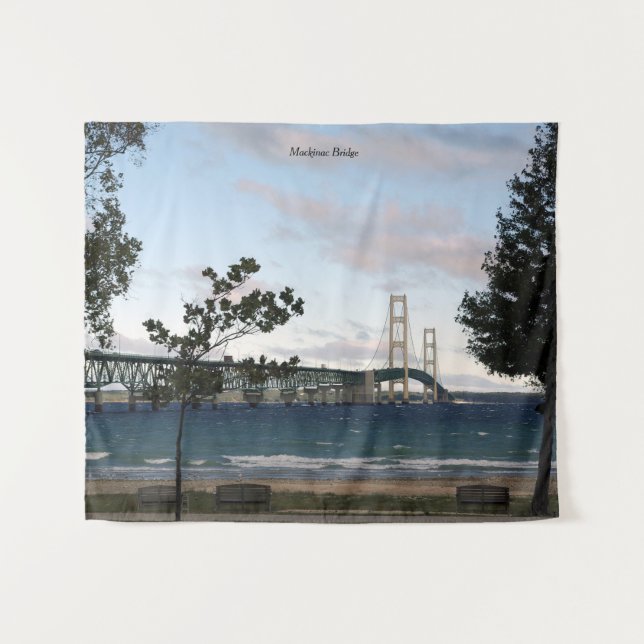 Pont Mackinac avec tapisserie arborescente (Devant (Horizontal))
