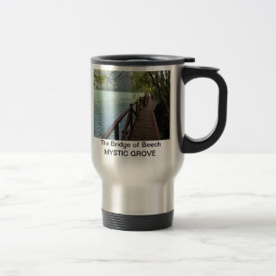 Pont mystique de verger de tasse de café de hêtr
