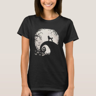 Poodle Dog And Moon Howl In Forest Dog Halloween T-Shirt