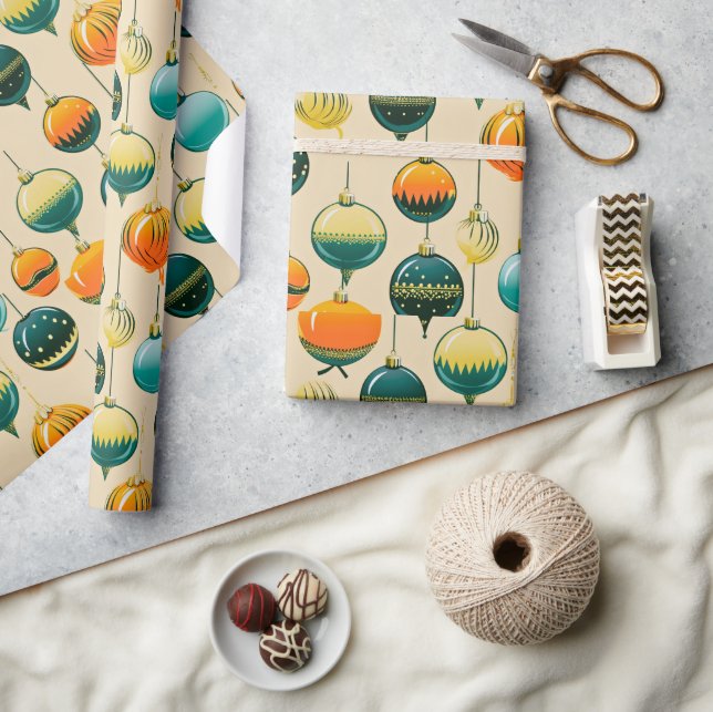 Pop Art Christmas Baubles Wrapping Paper (Crafts)