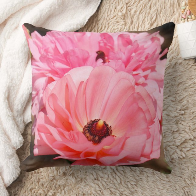Popping in Pink  Throw Pillow (Blanket)