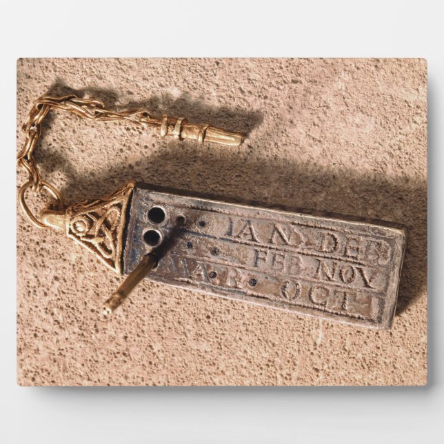 Portable sundial, silver and gold, 10th century (d plaque (Front)