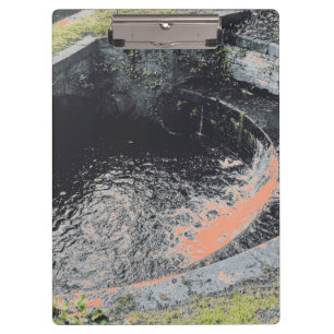 Porte-bloc Une piscine orange à Welshpool