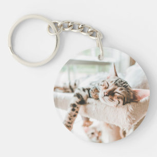 Porte - clé chaton confortable