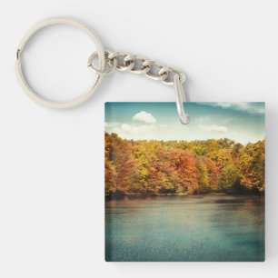 Porte - clé de Safar à l'eau de la forêt des lacs