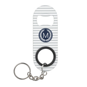 Porte-clé Décapsuleur Rayures grises et blanches avec le monogramme de
