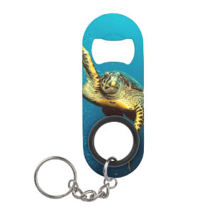 Porte-clé Décapsuleur Tortue de mer nageant sous l'eau