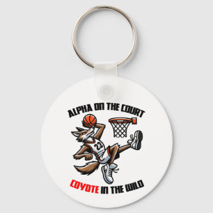Porte-clés Alpha sur la cour Coyote dans la nature