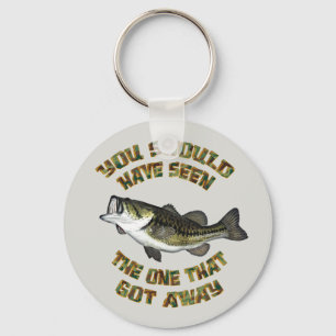 PORTE-CLÉS AURAIT DÛ VOIR CELUI QUI A ÉCHAPPÉ À BASS FISH