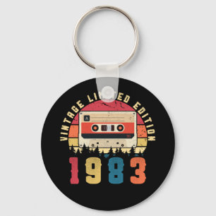 Porte-clés Bande-cassette d'anniversaire vintage de 1983