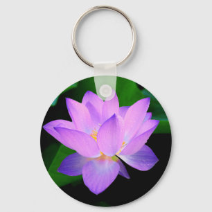 Porte-clés Belle fleur de lotus violet dans l'eau