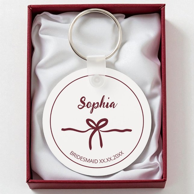 Porte-clés Bourgogne Arc Demoiselle d'Honneur Écriture Modern (Burgundy Bow Bridesmaid Script Modern Name Date Keychain)