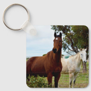 Porte-clés Cheval Brown Et Mare Blanche,