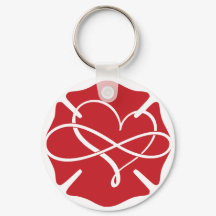 CROIX DE MALTE avec CŒUR et SYMBOLE INFINI [MH8]