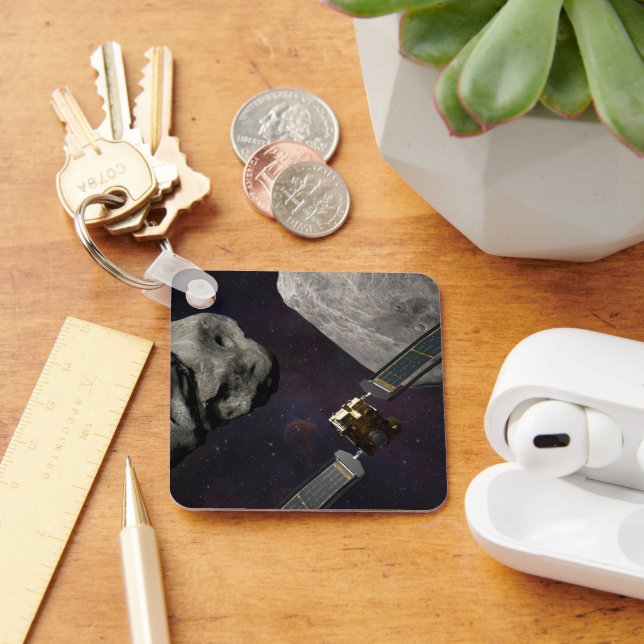 Porte-clés Dart Spacecraft Et Le Liciacube Avant Impact (Bureau)