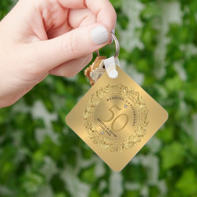 Porte-clés Frame circulaire en or brillant 50e mariage (main)