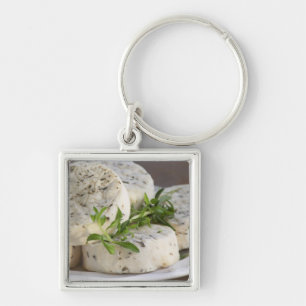 Porte-clés Fromage de chèvre français - chèvre - avec des her
