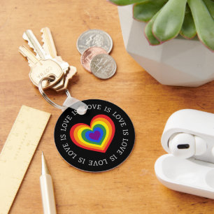 Porte-clés L'amour est l'amour LGBTQ Coeur arc-en-ciel sur le