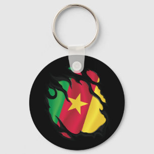 Porte-clés Le drapeau camerounais déchiré