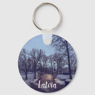 Porte-clés Le parc de la ville enneigé en hiver le soir