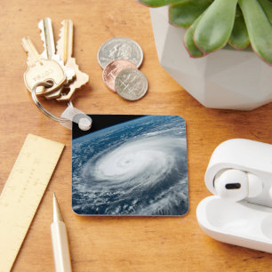 Porte-clés Le typhon Hinnamnor.