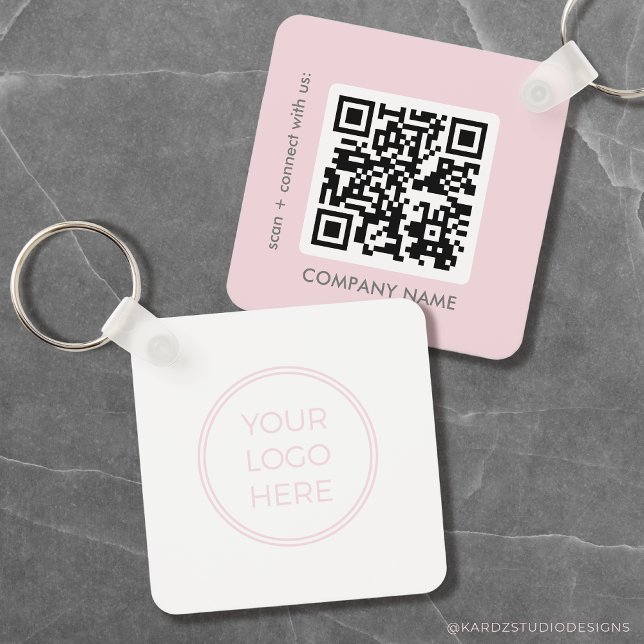 Porte-clés Logo simple rose pâle Code QR (Blush Pink Logo + Qr Code, promotional keychain. Small business corporate branding.)