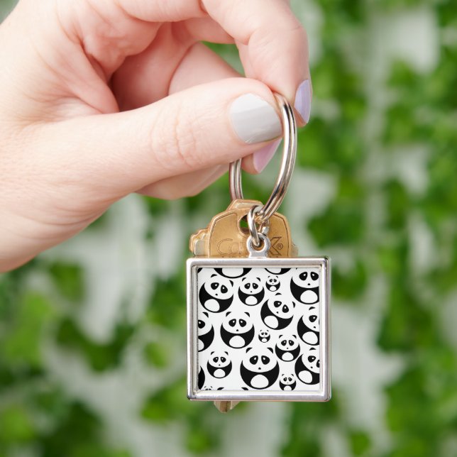 Porte-clés Motif Panda noir et blanc Kawaii (main)