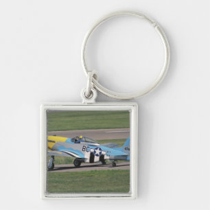 Porte-clés P-51 nord-américain D brillant Donna sur