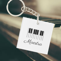 Professeur de piano Maestra Clavier avec nom