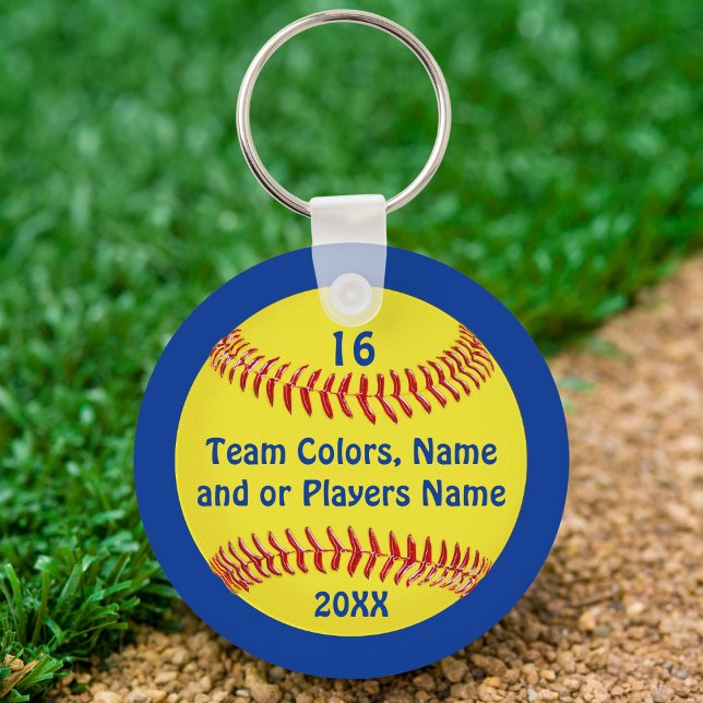 Porte-clés softball NOM DE L'ÉQUIPE et DU JOUEUR,  (Softball team gift ideas for girls. Blue, softball keychains, Softball party favors or any occasion.)