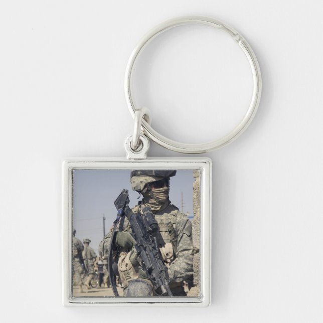 Porte-clés Soldat armé d'un MK-48 (Devant)