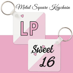 Porte-clés Sweet 16 initiales 16e anniversaire rose
