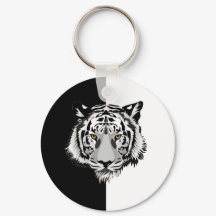 Tigre sur fond noir et blanc 