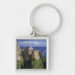 Porte-clés Un arc-en-ciel frappe le château médiéval de Dunlu
