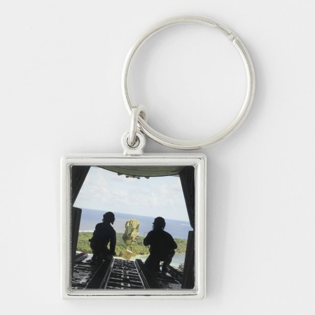 Porte-clés Une boîte de biens humanitaires (Devant)