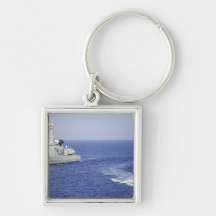 Porte-clés Une équipe portugaise de marine dans un bateau