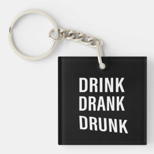 Porte-clés Whiskey cite d'humoristiques paroles d'alcool cade