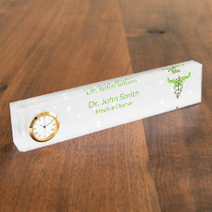Porte-nom Alternative Médicale Caduceus Vert Feuilles Blanc