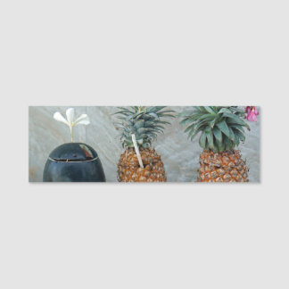 Porte-nom ananas frais et sains