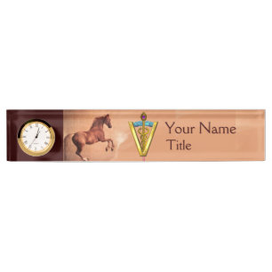 PORTE-NOM CHEVAL ROUGE ET SYMBOLE VÉTÉRINAIRE DE CADUCIE D'O