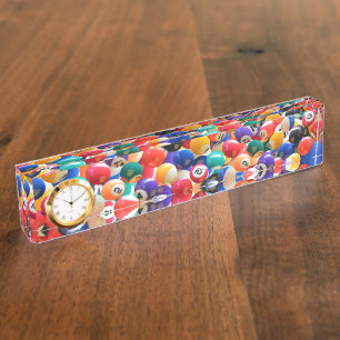 Porte-nom Couleurs Traditionnelles De Boule De Huit, Horloge