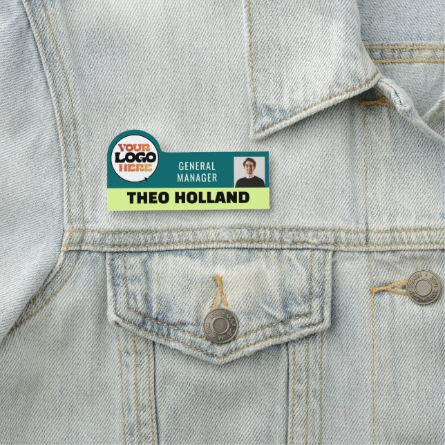 Porte-nom Custom Business Logo Photo ID Title Employee Clean (En situation)