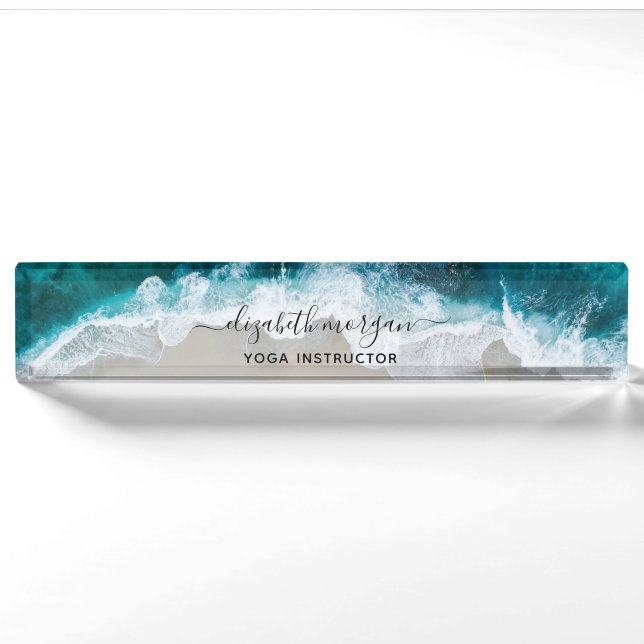 Porte-nom Élégant Blue Green Beach Script Yoga Instructeur (Devant)