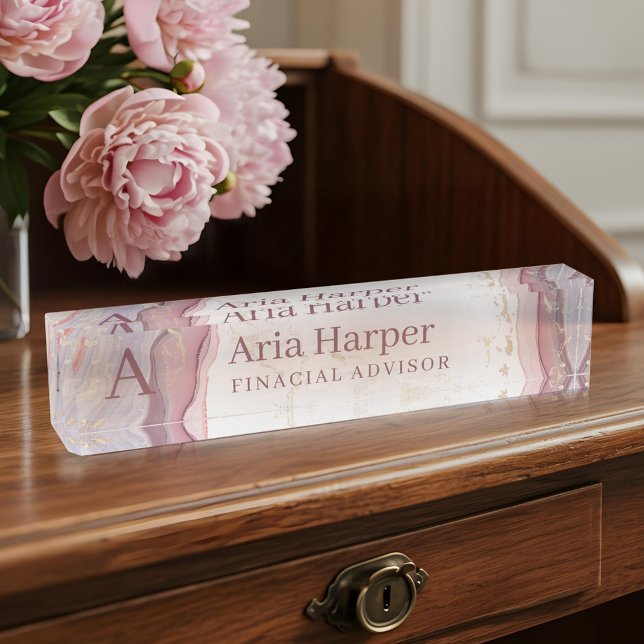 Porte-nom Élégant Géode rose Or Parties scintillant Agate Mo (Elegant Pink Geode Gold Glitter Agate Monogram Desk Name Plate)