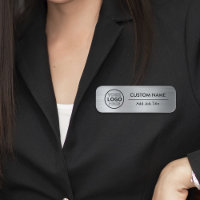Épingle métallique en argent ou employé magnétique